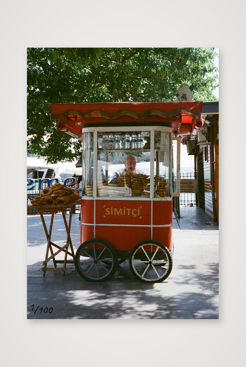 simit seller — A4 (21×30cm, 8×12") Print only